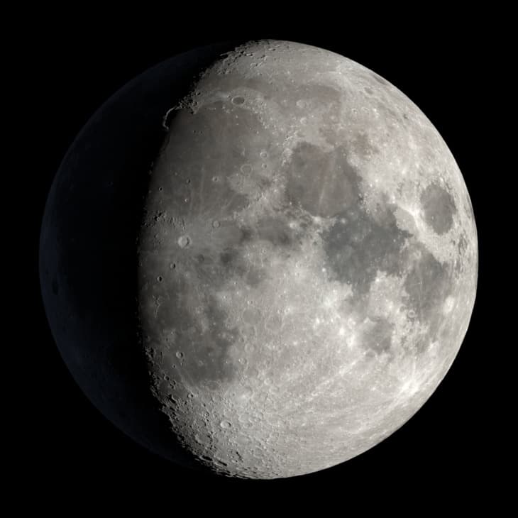 Lua 83% iluminada